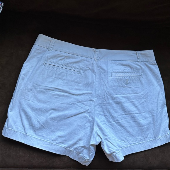 J. CREW White, Broken-In Classic, Twill Shorts w/Pockets Sz. 12 - Picture 2 of 11